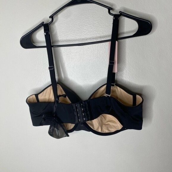 New Victoria’s Secret Biofit Black Bra 40C - Picture 2 of 7